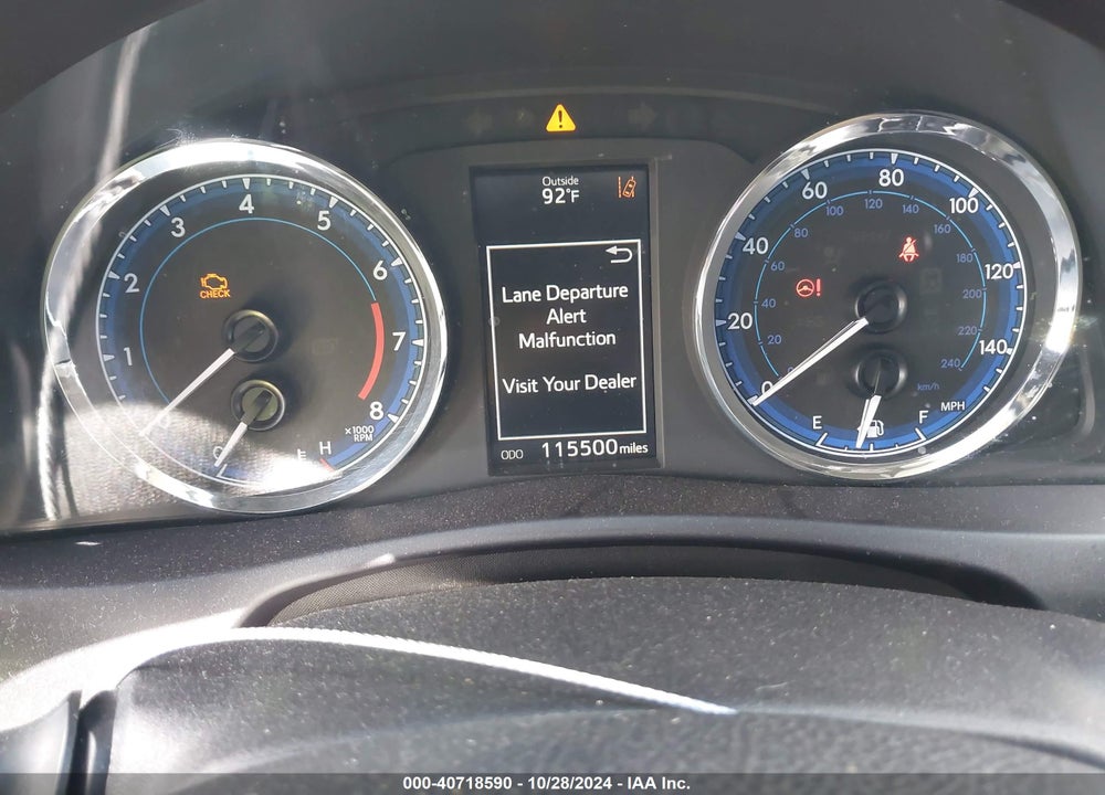 2017 TOYOTA COROLLA SE VIN: 5YFBURHE1HP728719