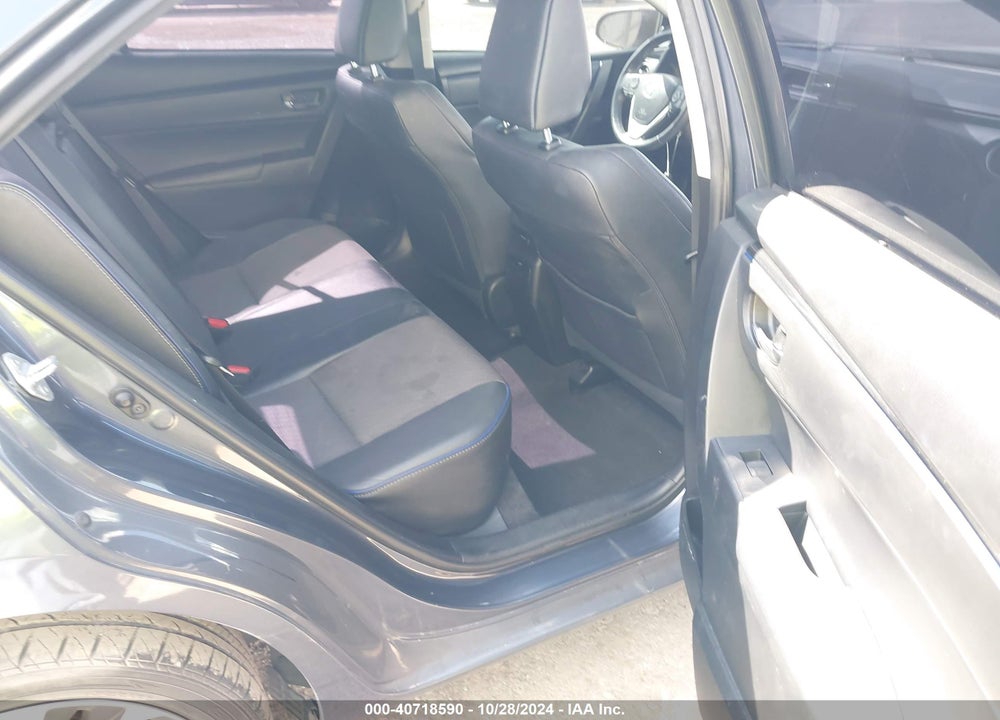 2017 TOYOTA COROLLA SE VIN: 5YFBURHE1HP728719