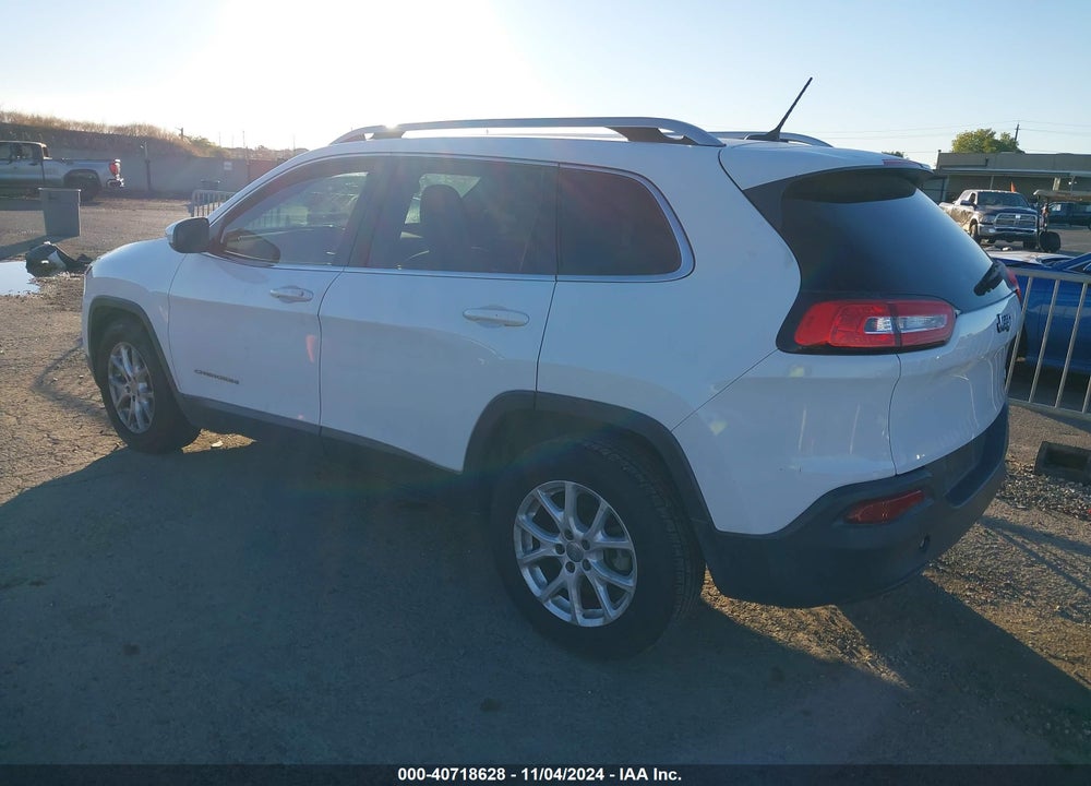 2015 JEEP CHEROKEE LATITUDE VIN: 1C4PJLCB3FW585141