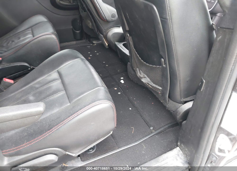2015 DODGE GRAND CARAVAN R/T VIN: 2C4RDGEG6FR548108