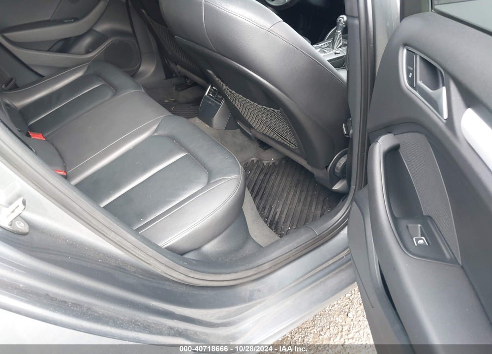 2017 AUDI A3 2.0T PREMIUM VIN: WAUB8GFF4H1052370