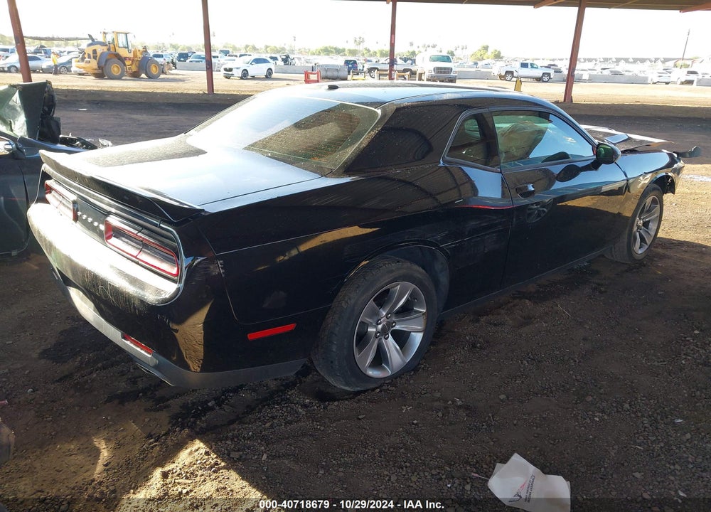 2019 DODGE CHALLENGER SXT VIN: 2C3CDZAG8KH524405