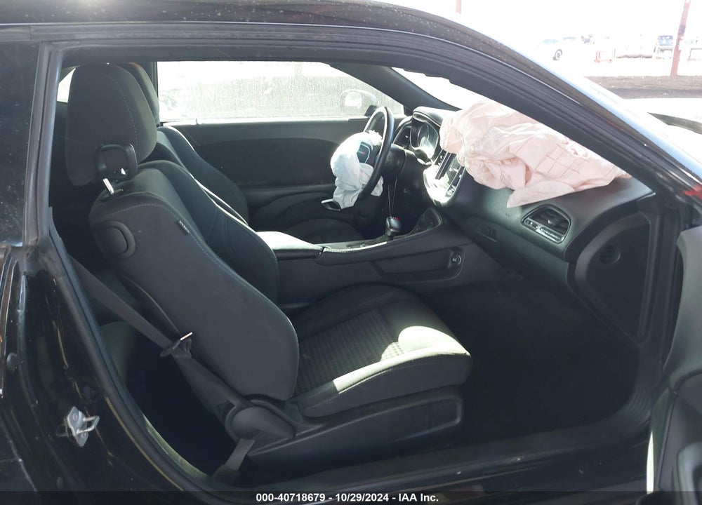 2019 DODGE CHALLENGER SXT VIN: 2C3CDZAG8KH524405