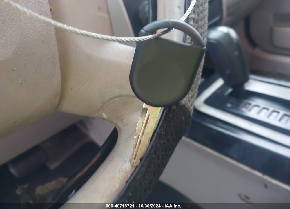 2008 FORD ESCAPE XLS/XLS MANUAL VIN: 1FMCU02Z18KE10587