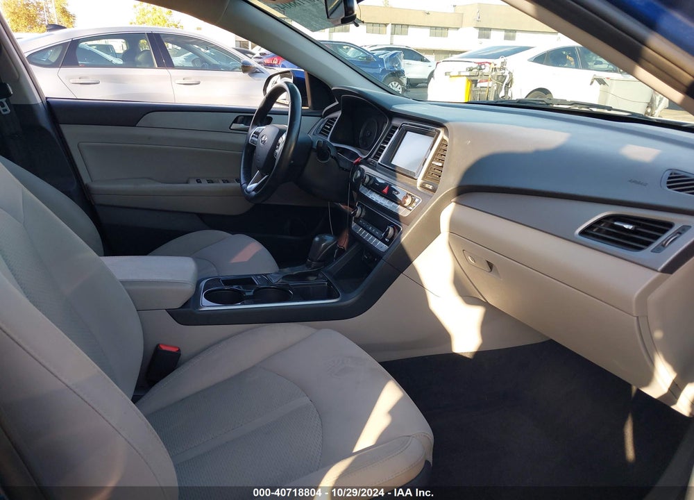 2019 HYUNDAI SONATA SEL VIN: 5NPE34AF3KH783828