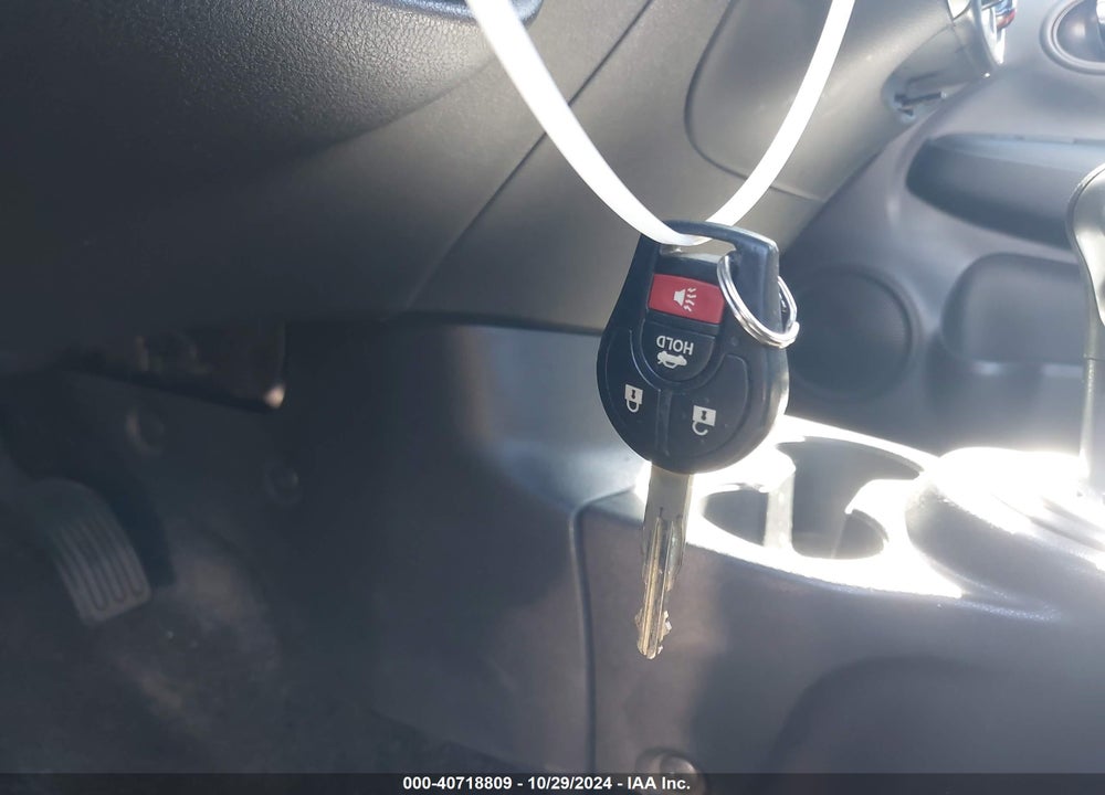 2017 NISSAN VERSA 1.6 SV VIN: 3N1CN7AP8HL803739