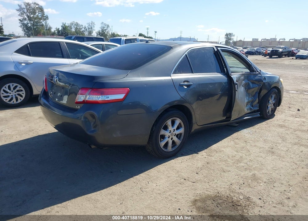 2011 TOYOTA CAMRY LE VIN: 4T1BF3EK9BU632831