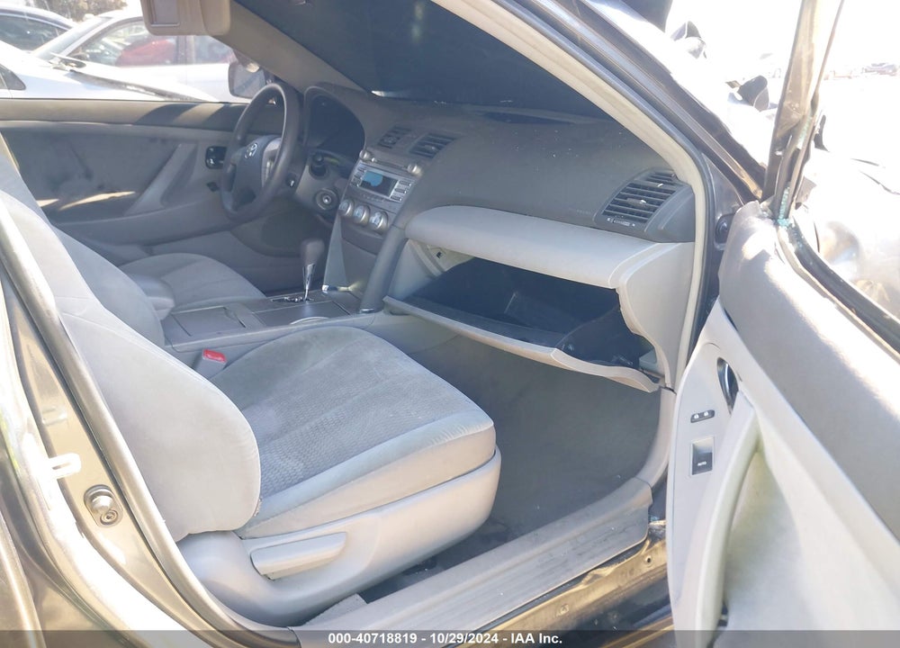 2011 TOYOTA CAMRY LE VIN: 4T1BF3EK9BU632831