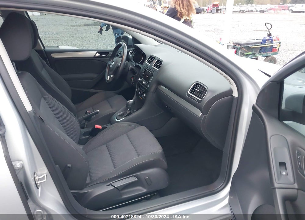 2013 VOLKSWAGEN GOLF 2.0L TDI 4-DOOR VIN: WVWDM7AJ1DW134864