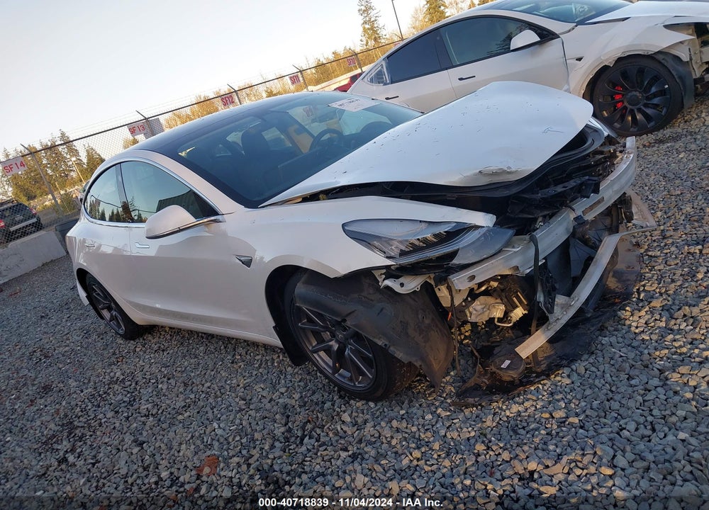 2020 TESLA MODEL 3 STANDARD RANGE PLUS REAR-WHEEL DRIVE/STANDARD RANGE REAR-WHEEL DRIVE VIN: 5YJ3E1EA5LF613338