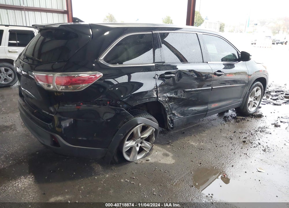 2015 TOYOTA HIGHLANDER LIMITED V6 VIN: 5TDDKRFH8FS075788