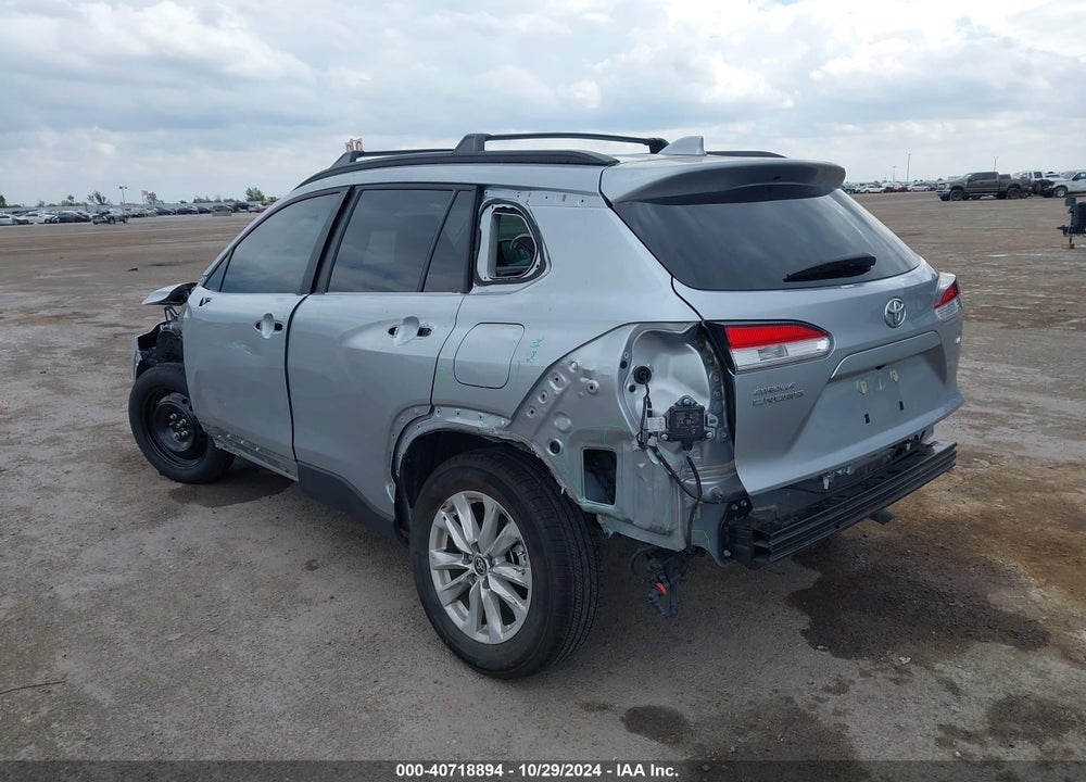 2024 TOYOTA COROLLA CROSS LE VIN: 7MUCAAAG0RV077074