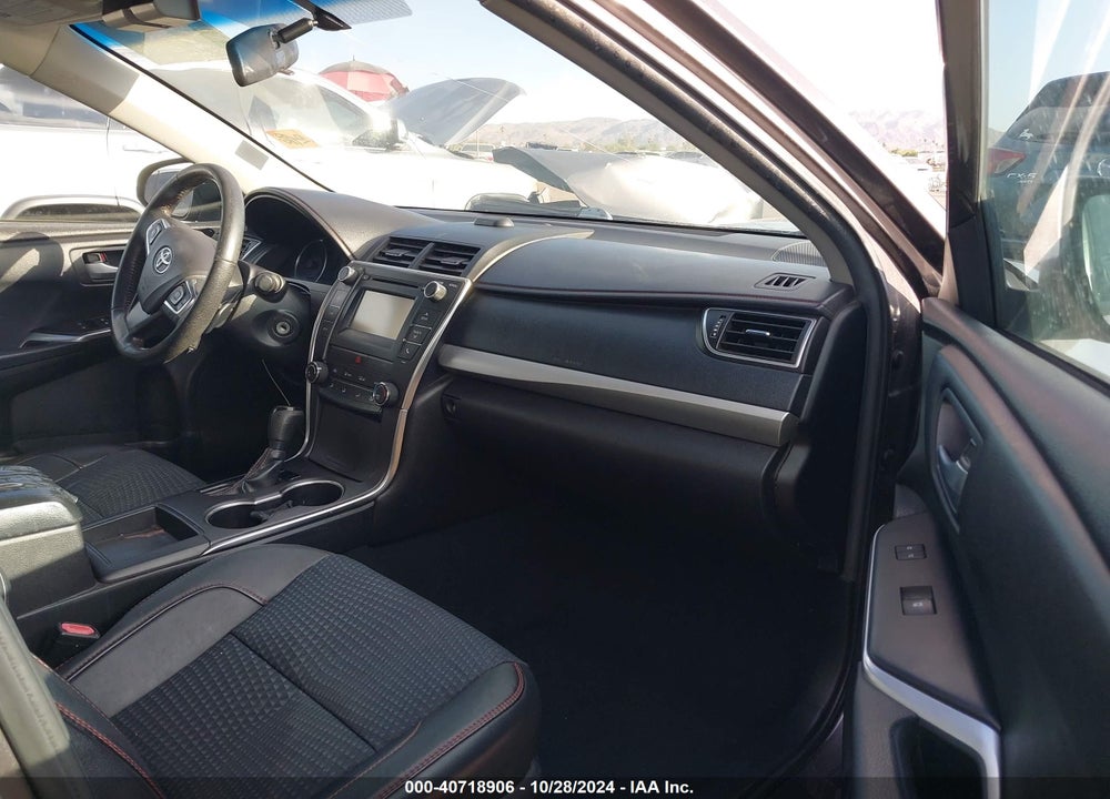 2015 TOYOTA CAMRY SE VIN: 4T1BF1FK2FU018793