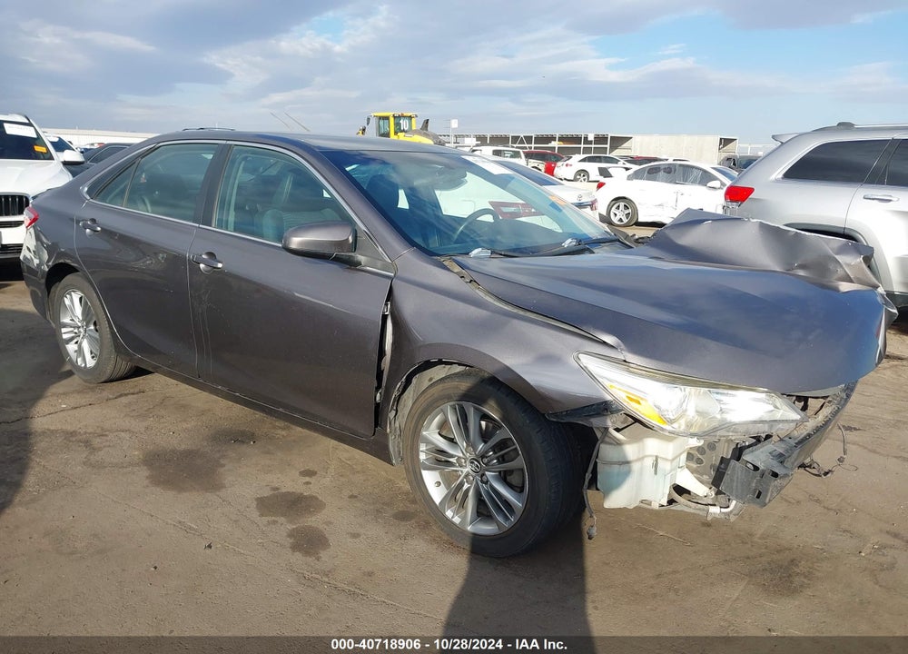 2015 TOYOTA CAMRY SE VIN: 4T1BF1FK2FU018793