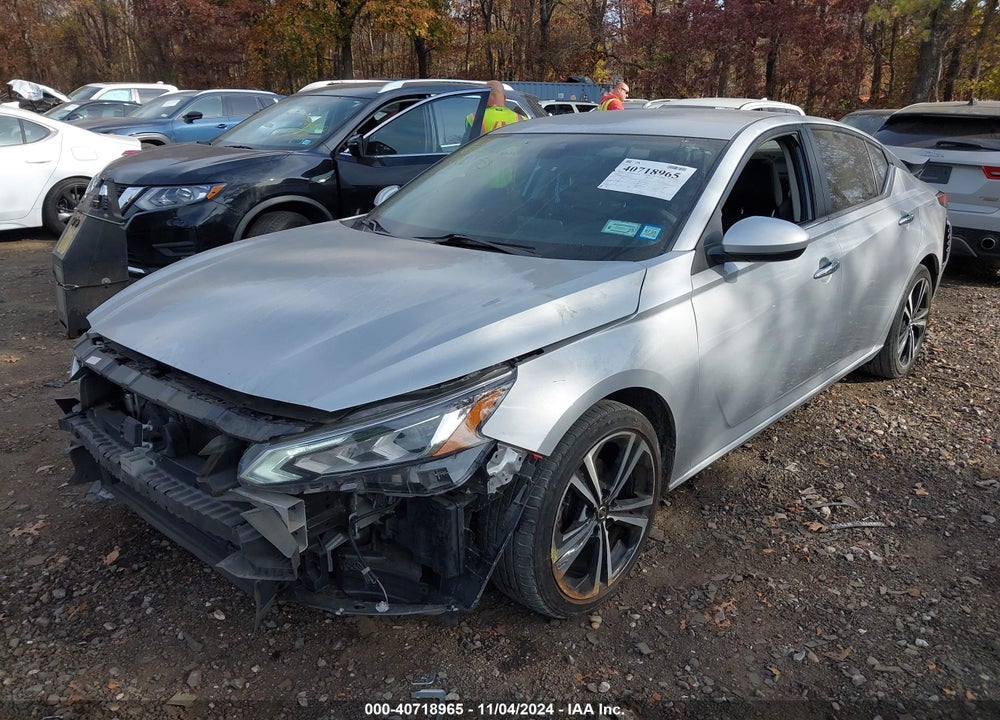 2021 NISSAN ALTIMA SV FWD VIN: 1N4BL4DVXMN329476