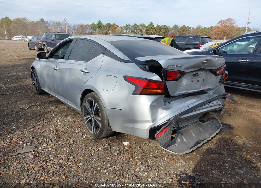 2021 NISSAN ALTIMA SV FWD VIN: 1N4BL4DVXMN329476