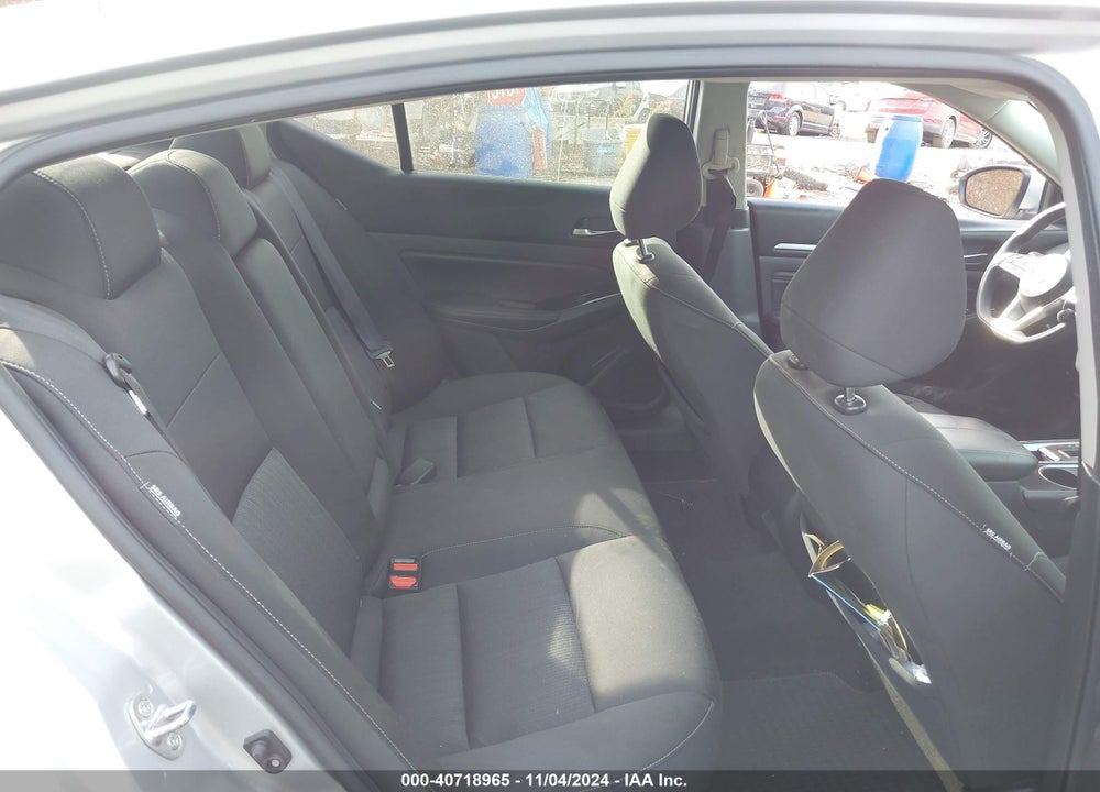 2021 NISSAN ALTIMA SV FWD VIN: 1N4BL4DVXMN329476