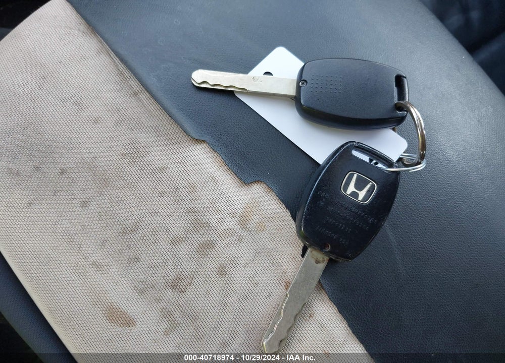 2012 HONDA PILOT EX-L VIN: 5FNYF3H65CB022979