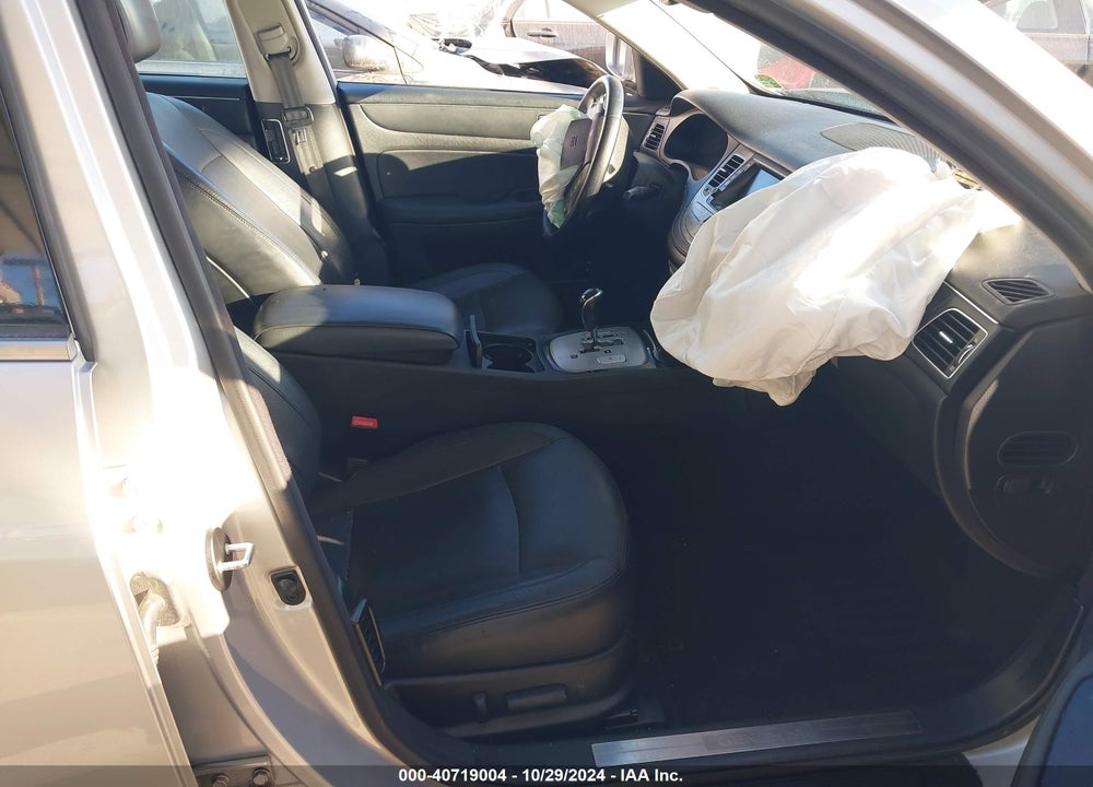 2012 HYUNDAI GENESIS 3.8L VIN: KMHGC4DD9CU207831