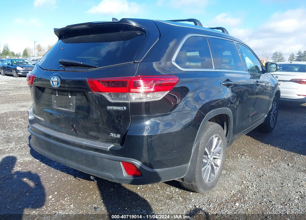2017 TOYOTA HIGHLANDER HYBRID XLE VIN: 5TDJGRFHXHS025675