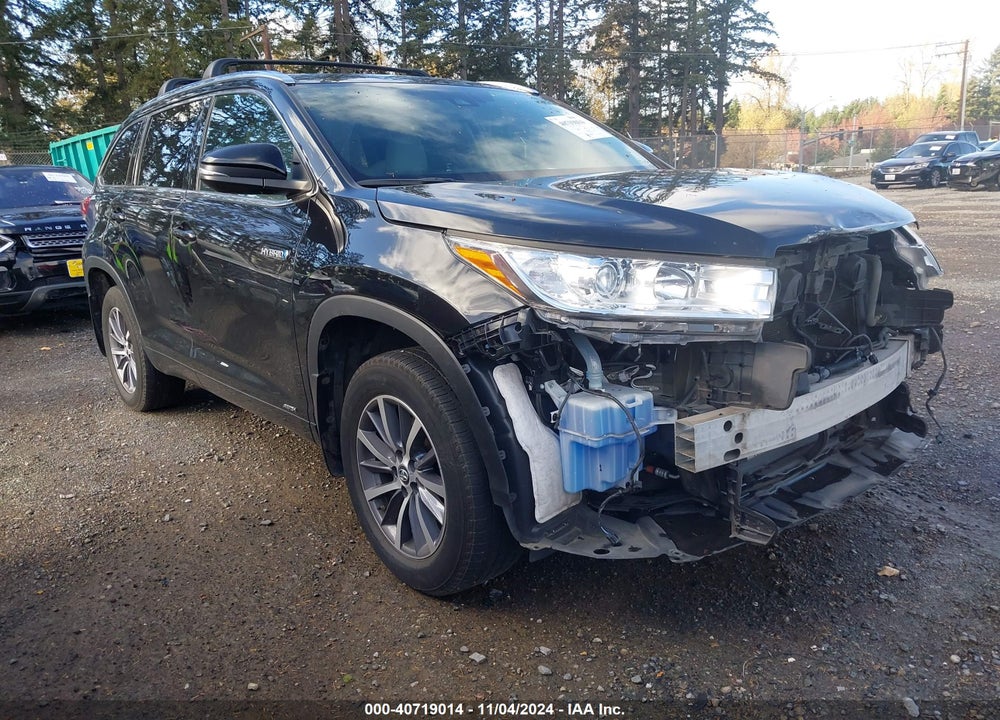 2017 TOYOTA HIGHLANDER HYBRID XLE VIN: 5TDJGRFHXHS025675