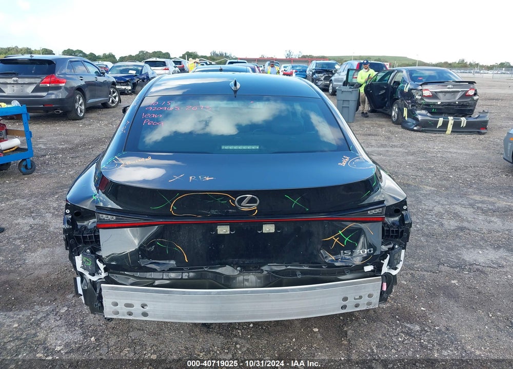 2024 LEXUS IS 300 VIN: JTHCA1D21R5131836