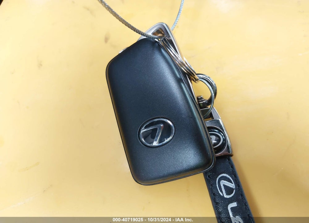 2024 LEXUS IS 300 VIN: JTHCA1D21R5131836