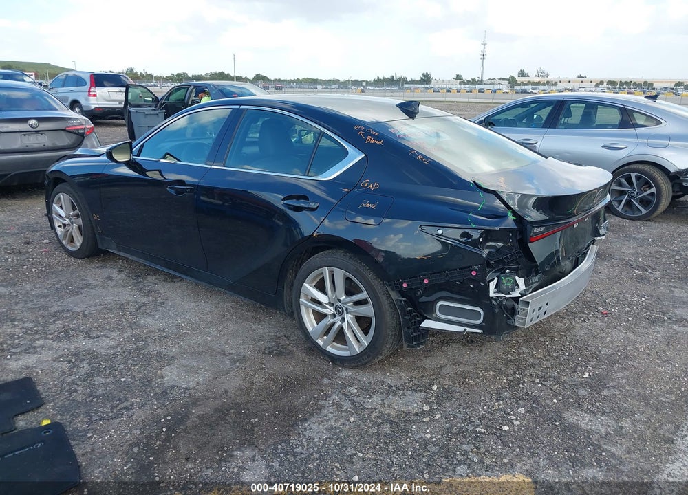 2024 LEXUS IS 300 VIN: JTHCA1D21R5131836