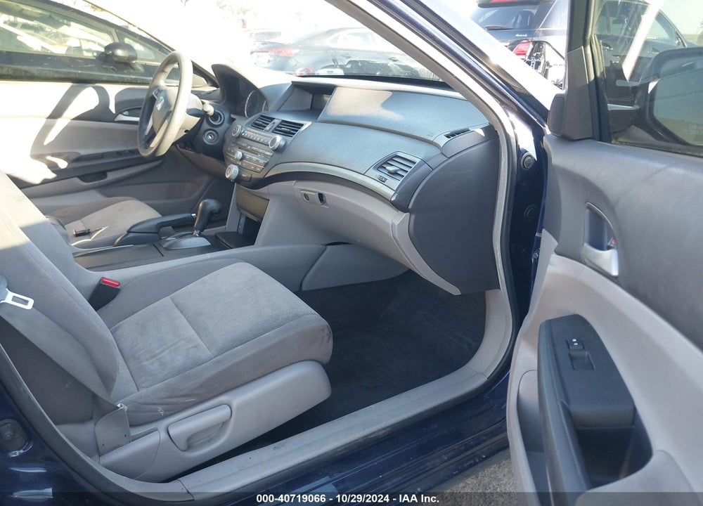 2009 HONDA ACCORD LX VIN: 1HGCP26329A150545