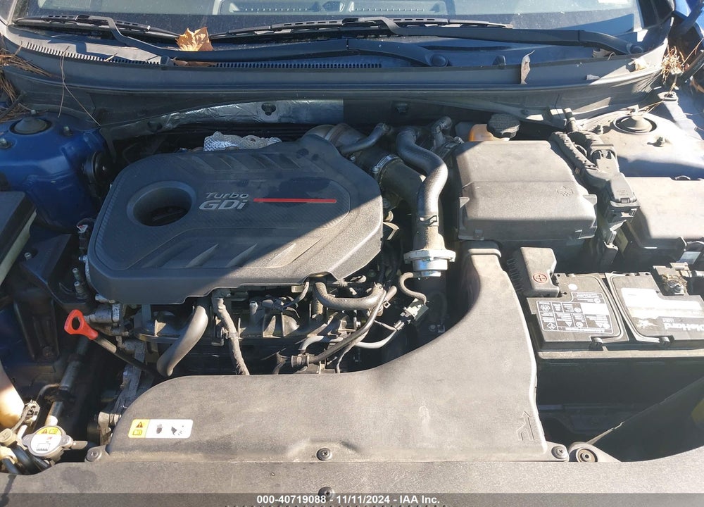 2015 HYUNDAI SONATA SPORT/LIMITED VIN: 5NPE34AB8FH070975