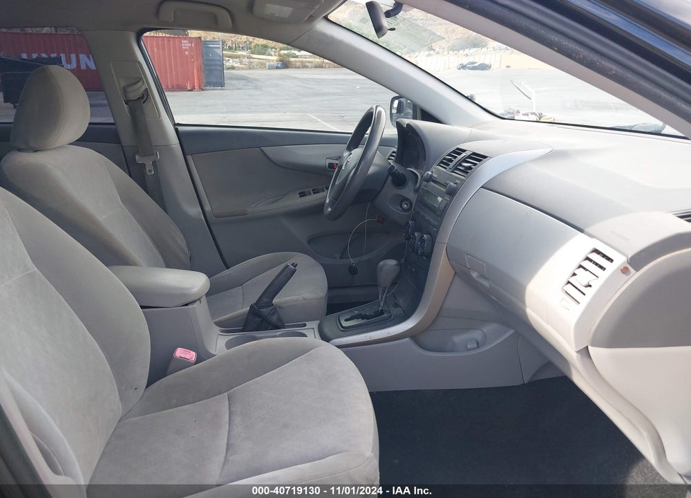 2009 TOYOTA COROLLA LE VIN: JTDBL40E19J007923
