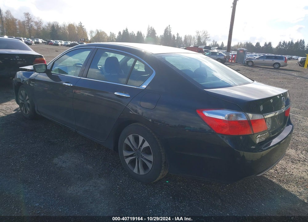 2015 HONDA ACCORD LX VIN: 1HGCR2F32FA006113