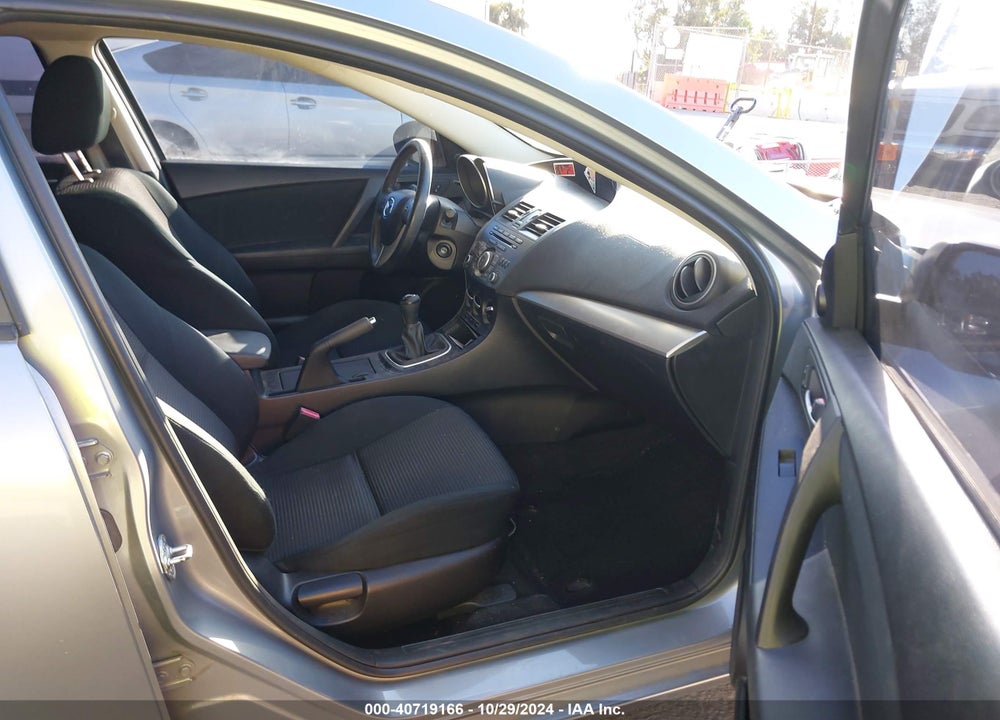 2012 MAZDA 3 I TOURING VIN: JM1BL1L89C1698551
