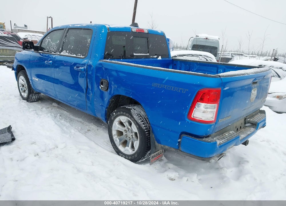2022 RAM 1500 BIG HORN 4X4 5'7 BOX VIN: 1C6SRFFT2NN381791