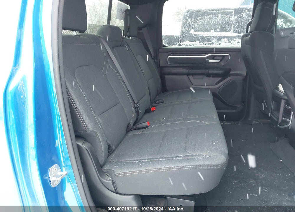 2022 RAM 1500 BIG HORN 4X4 5'7 BOX VIN: 1C6SRFFT2NN381791