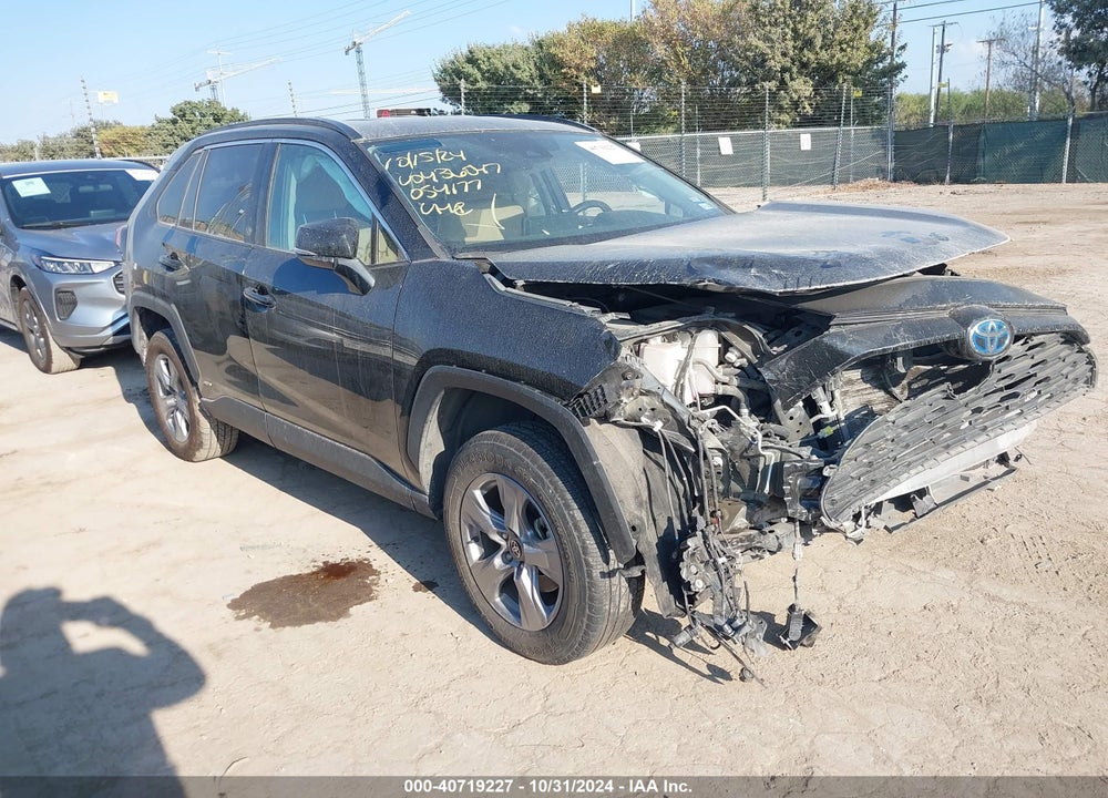 2022 TOYOTA RAV4 XLE VIN: 4T3RWRFVXNU054177