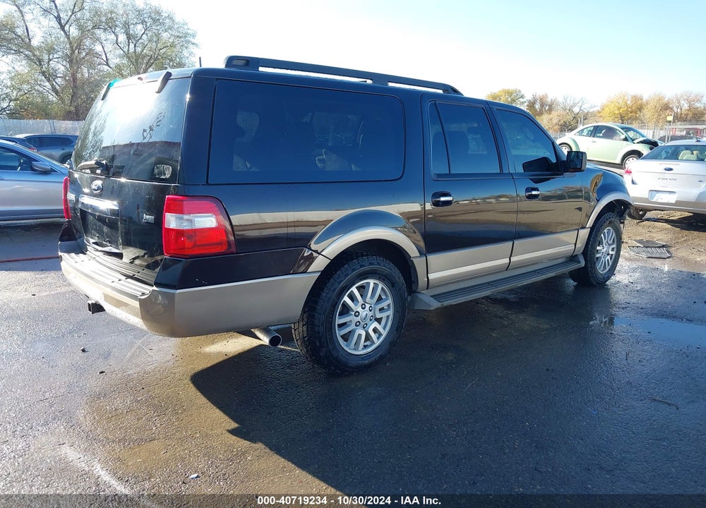 2013 FORD EXPEDITION EL XLT/EL KING RANCH VIN: 1FMJK1J52DEF33826