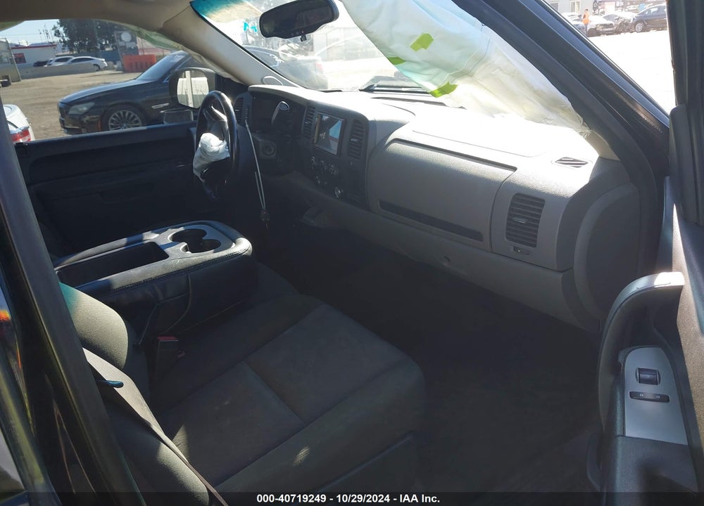 2012 CHEVROLET SILVERADO 1500 LS VIN: 1GCRCREA6CZ166348