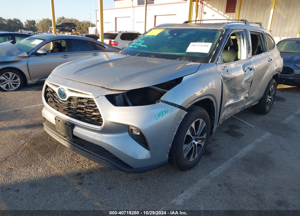 2021 TOYOTA HIGHLANDER HYBRID XLE VIN: 5TDHARAH4MS507849
