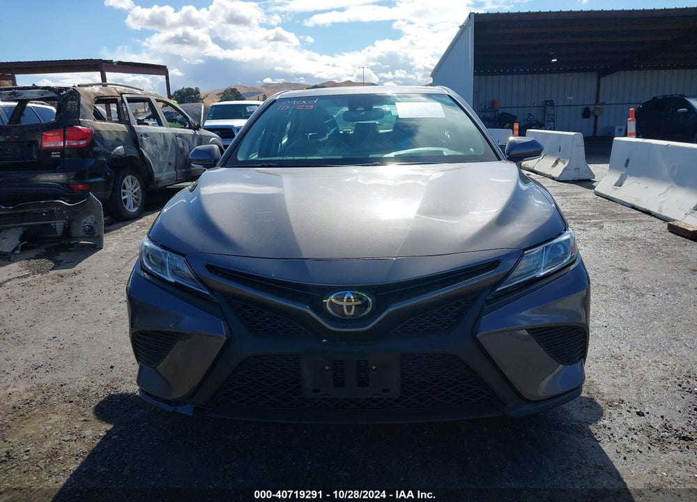 2020 TOYOTA CAMRY SE VIN: 4T1J11AK4LU326321