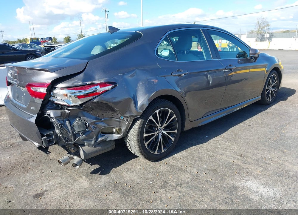 2020 TOYOTA CAMRY SE VIN: 4T1J11AK4LU326321
