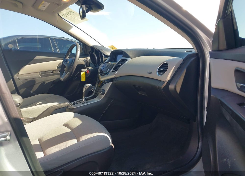 2013 CHEVROLET CRUZE 1LT AUTO VIN: 1G1PC5SB6D7118092