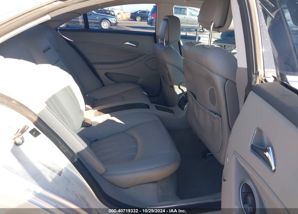 2011 MERCEDES-BENZ CLS 550 VIN: WDDDJ7CB4BA170787