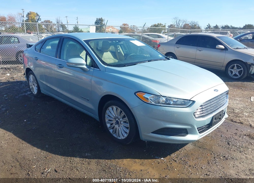 2014 FORD FUSION SE HYBRID VIN: 3FA6P0LUXER334800