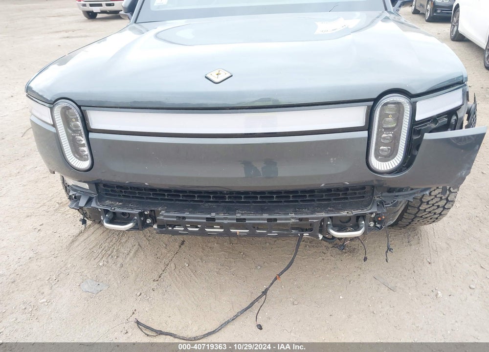 2022 RIVIAN R1T LAUNCH EDITION VIN: 7FCTGAAL1NN001430