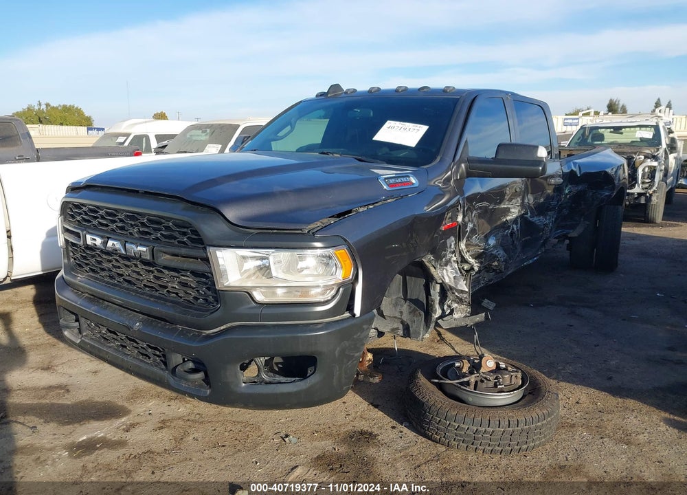 2021 RAM 3500 TRADESMAN  4X4 8' BOX VIN: 3C63RRGL9MG588271