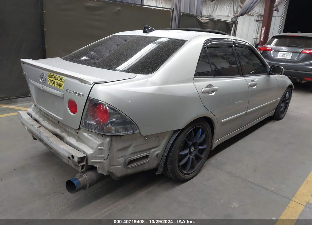 2004 LEXUS IS 300 VIN: JTHBD192940082306