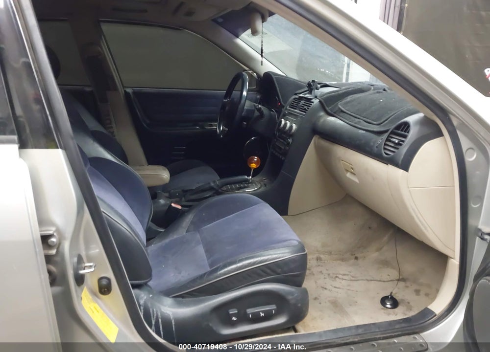 2004 LEXUS IS 300 VIN: JTHBD192940082306