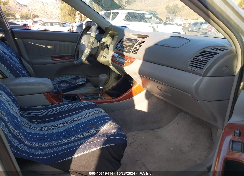 2002 TOYOTA CAMRY XLE V6 VIN: 4T1BF30K42U030491