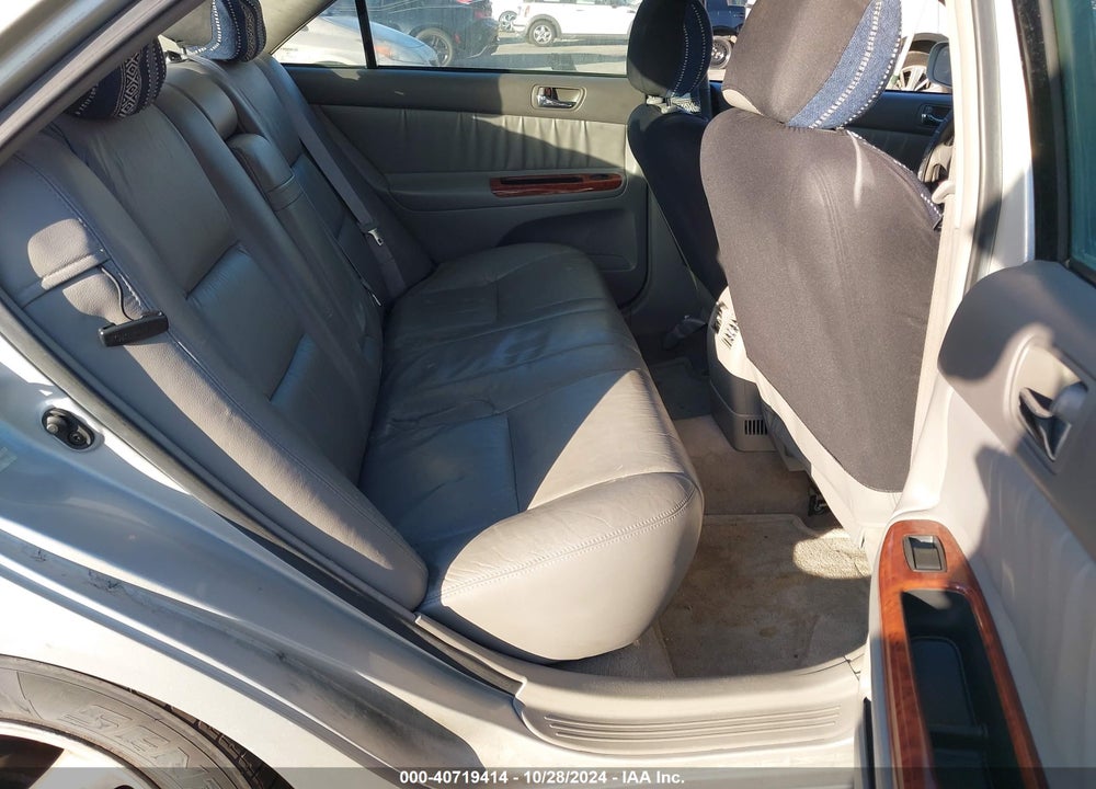 2002 TOYOTA CAMRY XLE V6 VIN: 4T1BF30K42U030491